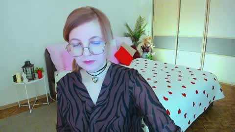 Alice online show from March 25, 9:49 am