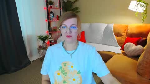 Alice online show from May 5, 9:59 am