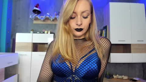 YourVenus00 -Follow my OF online show from December 29, 12:45 pm