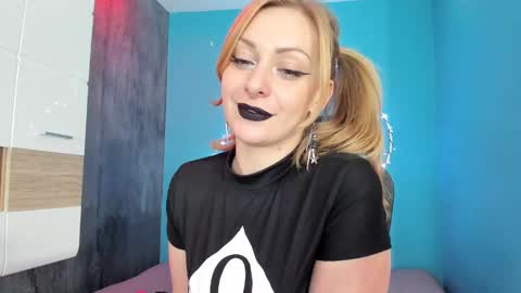 YourVenus00 -Follow my OF online show from January 21, 12:29 pm