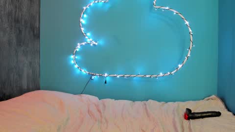 YourVenus00 -Follow my OF online show from February 11, 8:31 pm