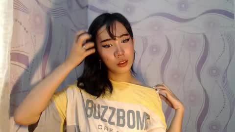 yourwife_material99 online show from March 9, 5:56 am