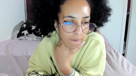 elizabeth  ju   online show from February 23, 11:25 pm