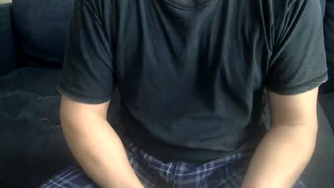 Snapshot of yque2 chatting on February 22, 9:59 pm yque online show from February 22, 9:59 pm