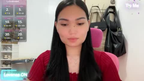 yrdrmgrl_jennie26 online show from April 21, 6:59 pm