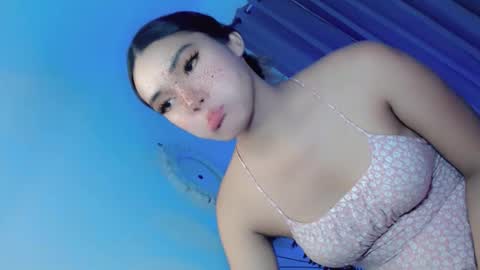 ysabella_love69 online show from November 12, 7:32 am