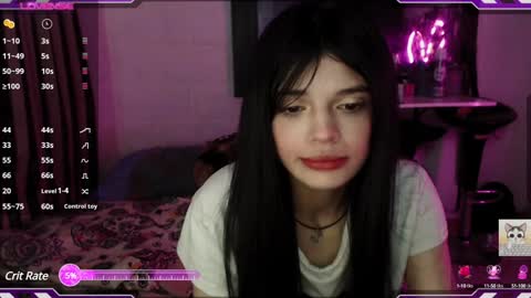 Snapshot of ysera_cb chatting on December 4, 10:29 am Lilith online show from December 4, 10:29 am