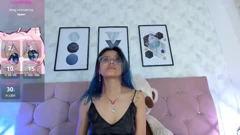 Yukki Kuran online show from March 9, 9:46 am
