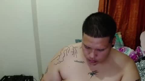 yul an val online show from April 4, 1:12 am