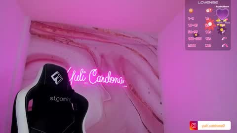 Yuliet online show from January 14, 4:04 pm