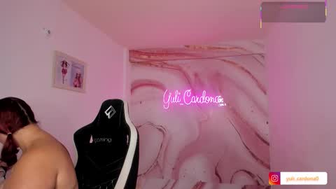 Yuliet online show from December 5, 4:27 pm