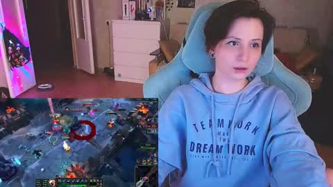 Kris online show from March 3, 6:46 pm