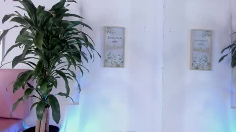 yumii_sweetgirl online show from September 25, 1:40 pm