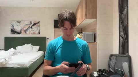 Alex online show from January 12, 4:19 am