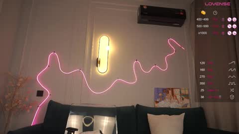 Yummy online show from September 18, 3:32 am