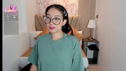 Yuna  online show from October 8, 10:32 am