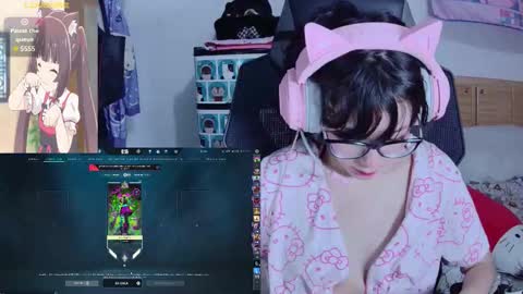 yuna_pink666 online show from October 22, 4:59 am