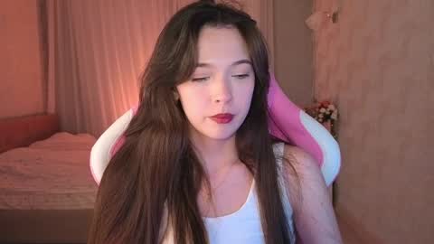 Yuna online show from April 1, 11:45 pm