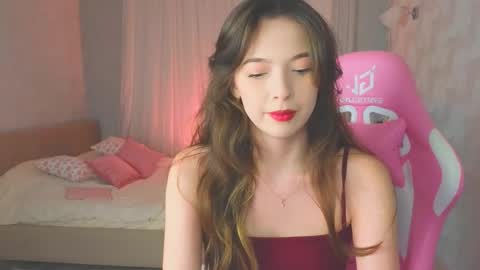 Snapshot of yuna_sunshy chatting on October 22, 12:36 am Yuna online show from October 22, 12:36 am