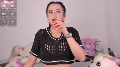 yunahott_ online show from March 2, 5:19 am