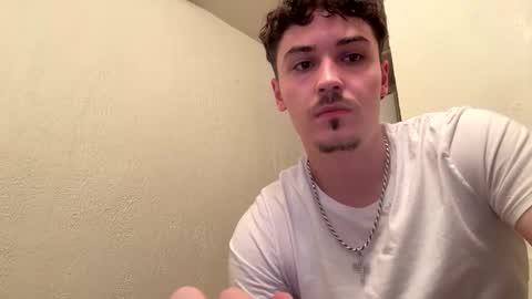 yungstudbev online show from September 16, 4:04 am