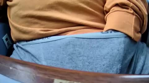 yuppers1234 online show from December 3, 2:18 pm