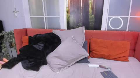 Yuri Kay online show from April 30, 8:36 pm