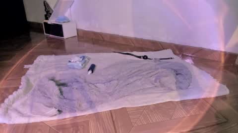 paola online show from April 1, 2:56 am