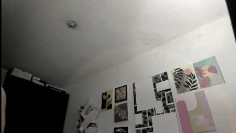 paola online show from April 20, 12:46 am