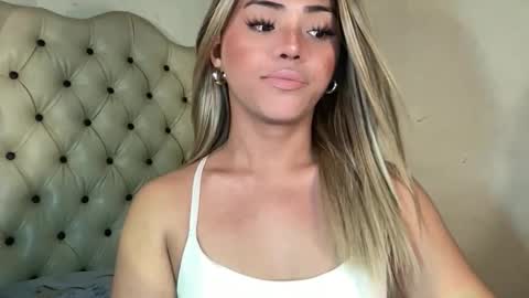 Miss Cali online show from March 4, 3:25 am