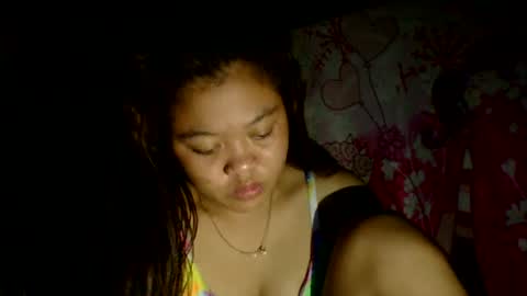 z0elyn online show from July 8, 1:03 pm