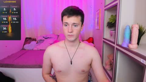 Zack online show from December 2, 1:19 pm