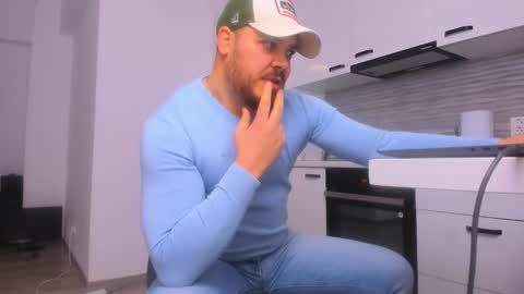 Zack online show from February 17, 12:09 am