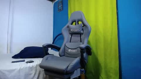 ZackMontiel07 online show from October 17, 10:08 am