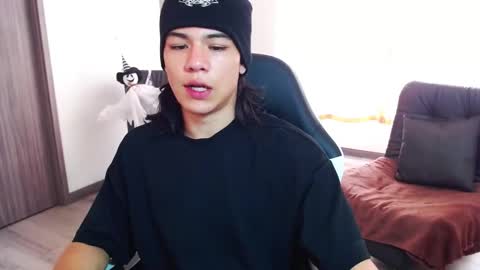 zackss_player online show from October 27, 3:23 pm