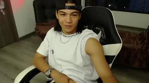 zackss_player online show from October 8, 10:59 pm