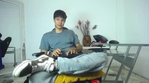 zack online show from January 24, 2:41 pm