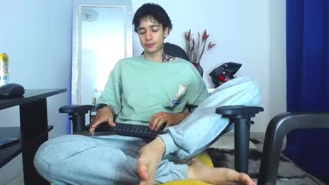 zack online show from February 3, 10:54 pm