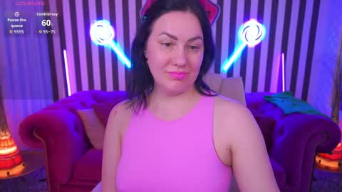 Zafiramoonn online show from May 8, 1:17 pm