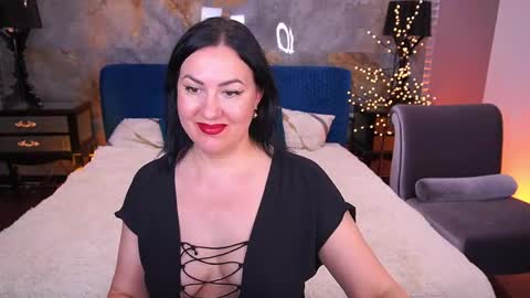 Zafiramoonn online show from May 15, 9:55 pm