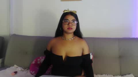 zafiro_evans online show from October 27, 7:25 pm