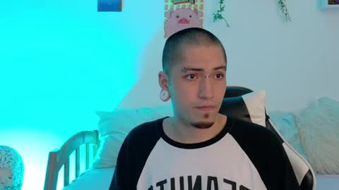 Zahir Raw online show from May 1, 9:09 pm