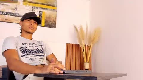 Zander online show from September 24, 1:29 pm