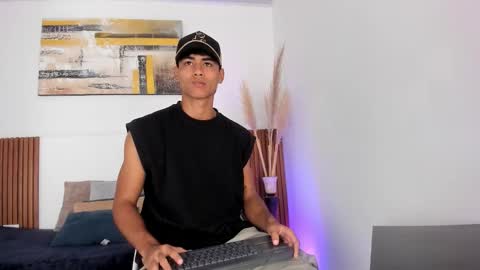 Zander online show from January 9, 1:06 pm