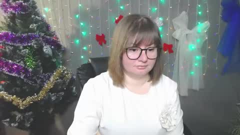 zannadreil online show from December 14, 8:04 pm