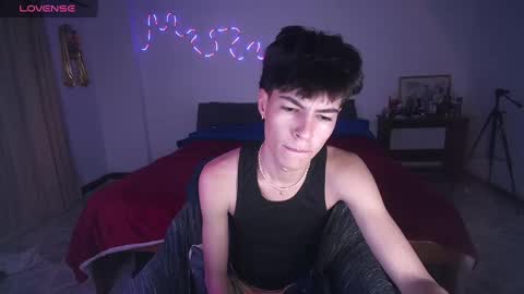 Snapshot of zanty2308 chatting on February 8, 2:47 am Tiiago Mallz online show from February 8, 2:47 am