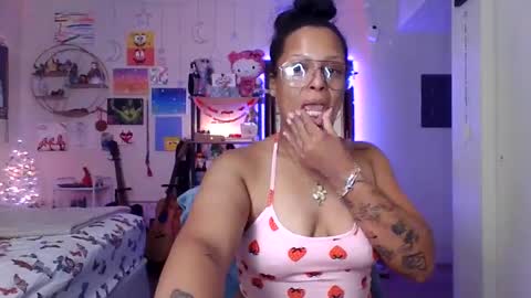 Snapshot of zanycakezzz chatting on September 16, 4:37 am zanycakezzz online show from September 16, 4:37 am