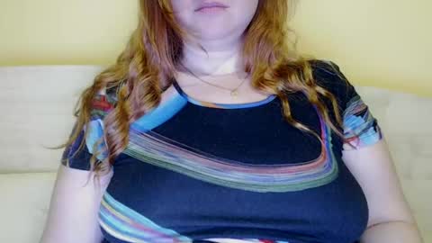 Snapshot of zara_red chatting on February 7, 7:38 pm Kate. if im not here im here foxy red333 online show from February 7, 7:38 pm