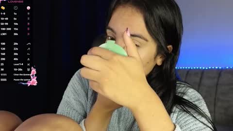 zaradames_ online show from January 17, 3:16 am