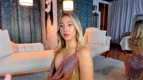   online show from October 19, 11:31 pm